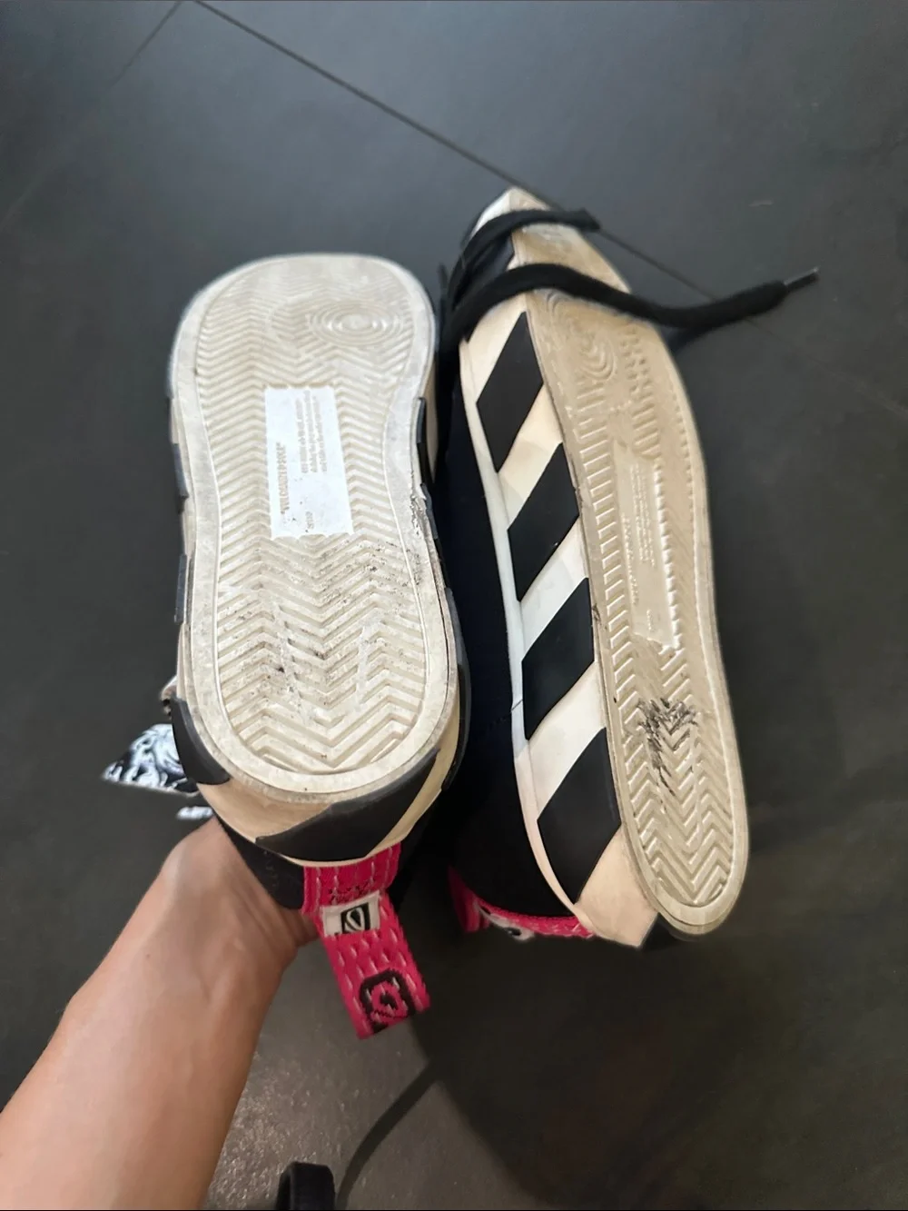 Off white Black High-Top  Sneakers with White Arrow Detail size 40